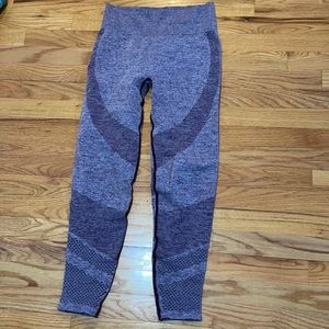 Victoria’s Secret Pink Seamless workout tight!